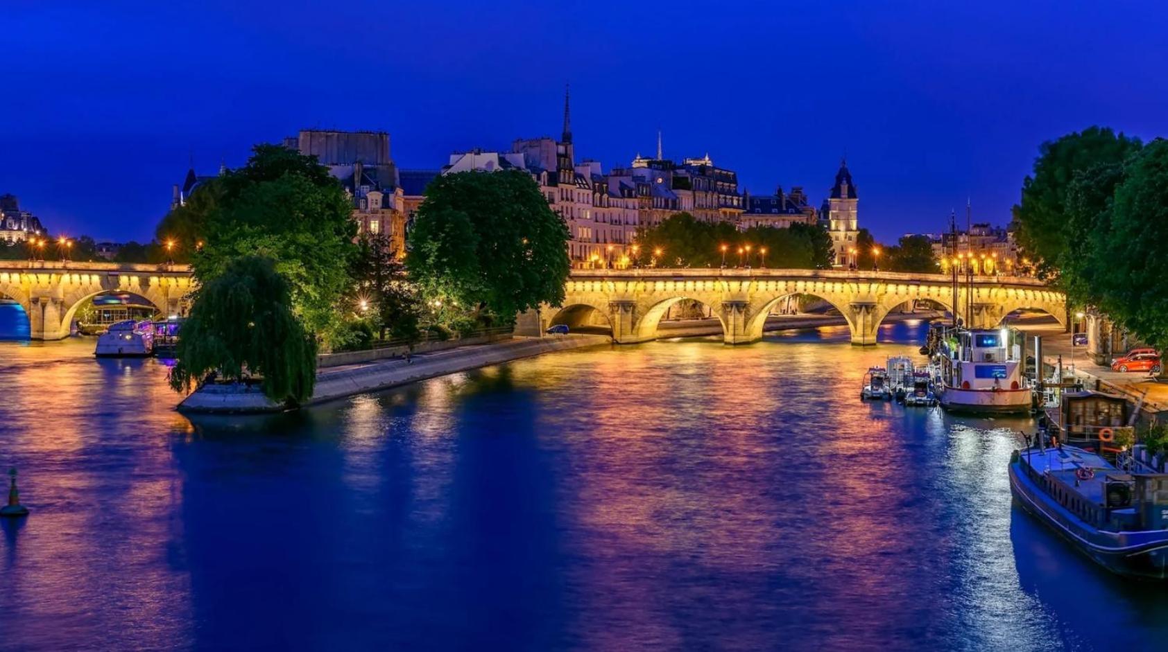 Best Central Chambres Privees - Seine & Louvre In The Connected Heart Of Paris Exterior photo
